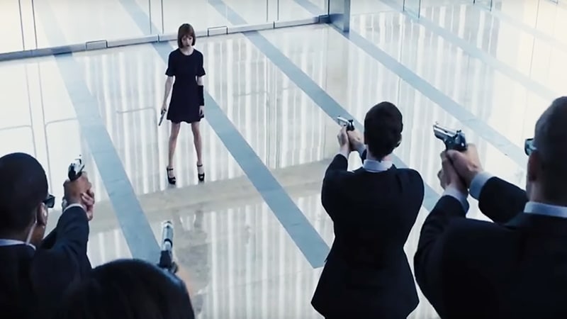 영화 인타임(In Time, 2011) 시간은 곧 돈이다! 27 총을 들고 아버지를 찾아간 실비아